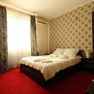 Goscinne Anna Airport Modlin Новы-Двур-Мазовецкий