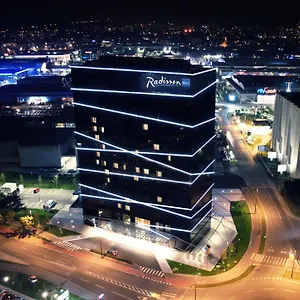 Otel Radisson Blu Plaza ****
